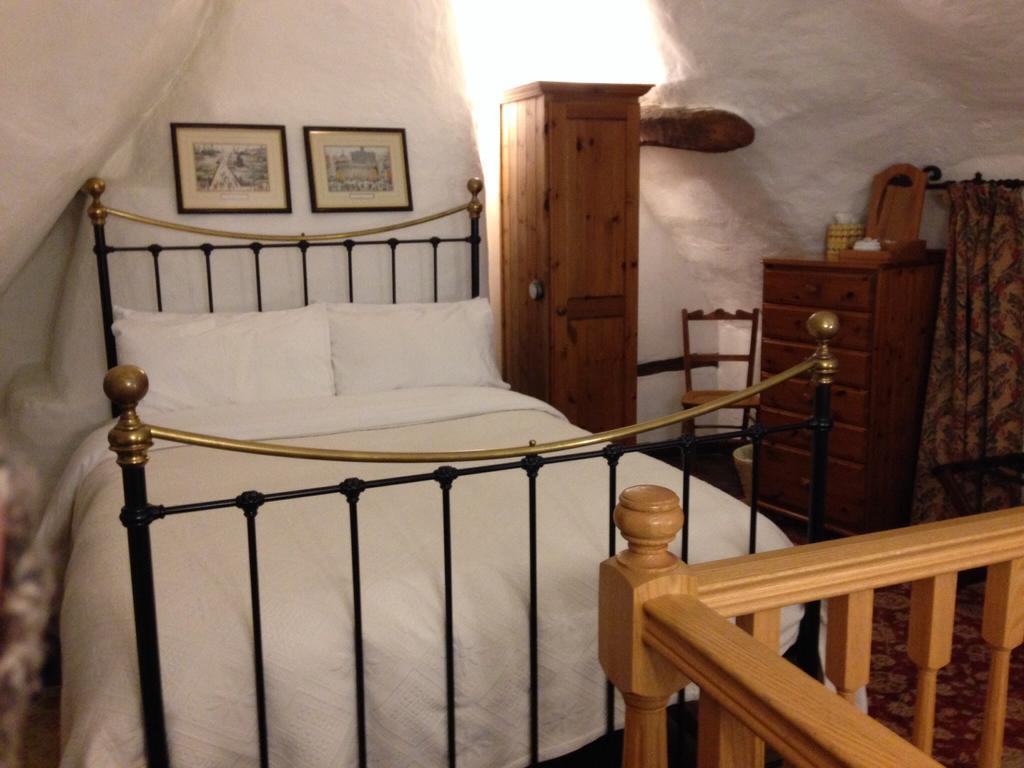 Thatch Cottage Lacock Pokoj fotografie